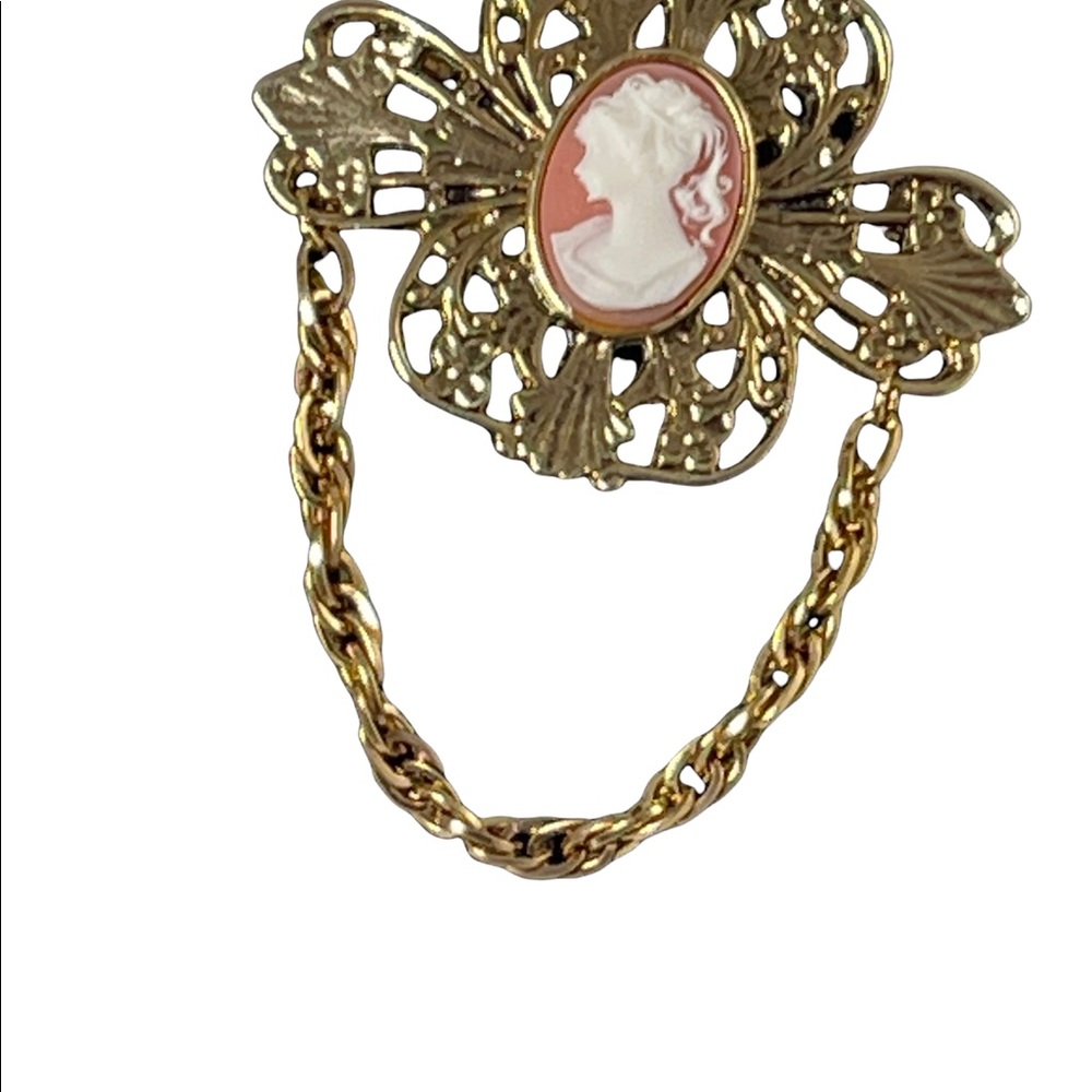 Vintage 1980s Victorian style  Cameo brooch - Picture 4 of 5